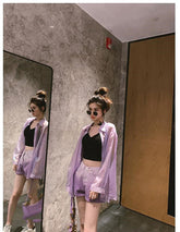 Coole lila Shorts mit hoher Taille